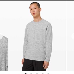 Lululemon At Ease Crew
Heathered Melody Light Grey / Black